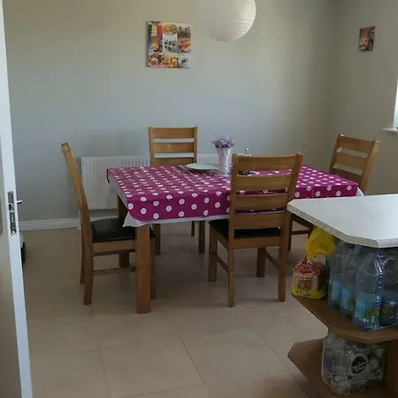 Gort V23x673 Holiday home *